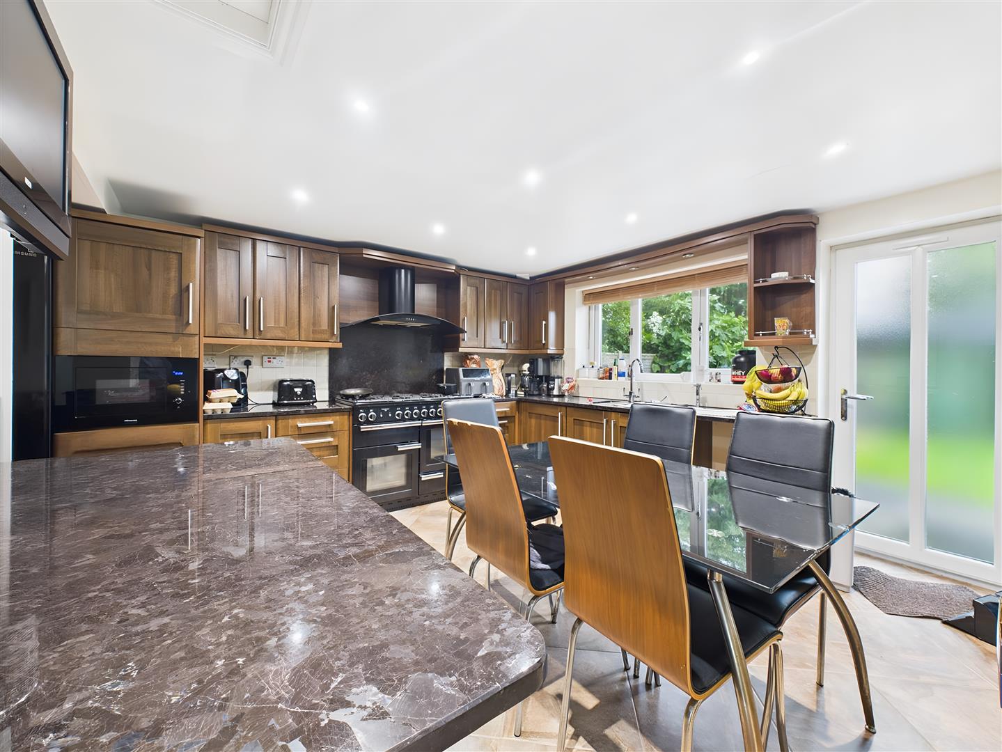 12 Sandown Road, Lancaster LA1 4LN